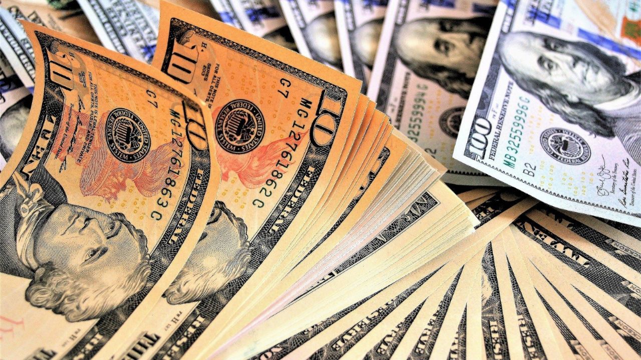 Dollar today: how much is the foreign currency trading for this Thursday, April 28