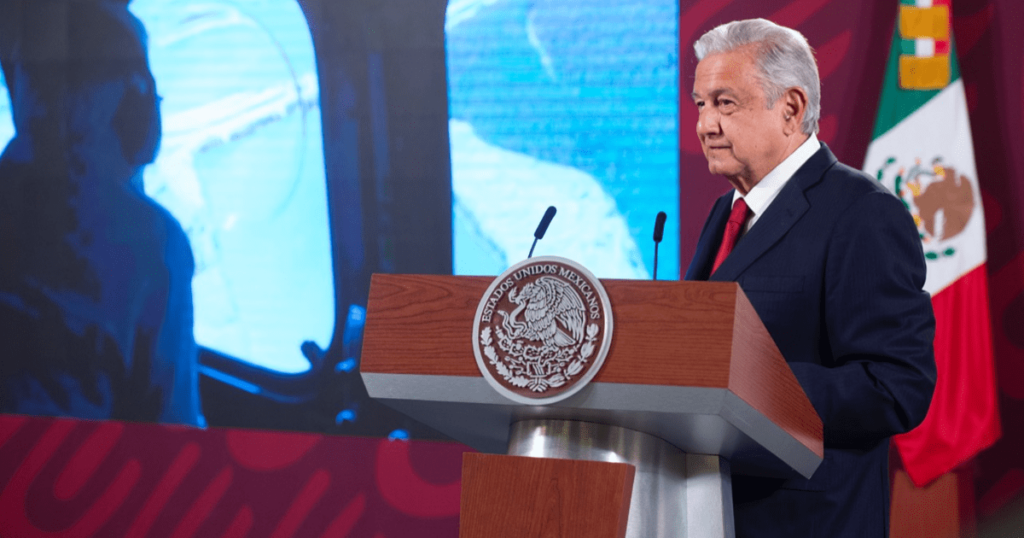 AMLO calls on companies to negotiate an end to the electricity self-supply scheme