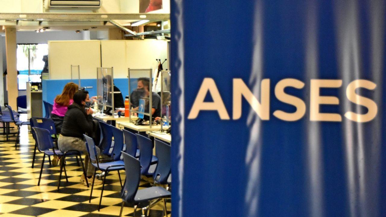 ANSES Calendar: who gets paid today, Monday, April 4