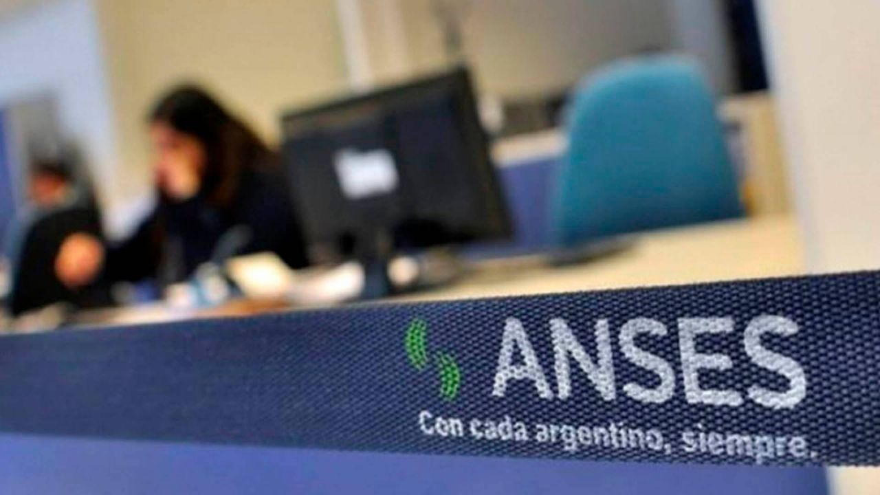 ANSES bonus: what requirements must monotributistas and informal workers meet to collect it