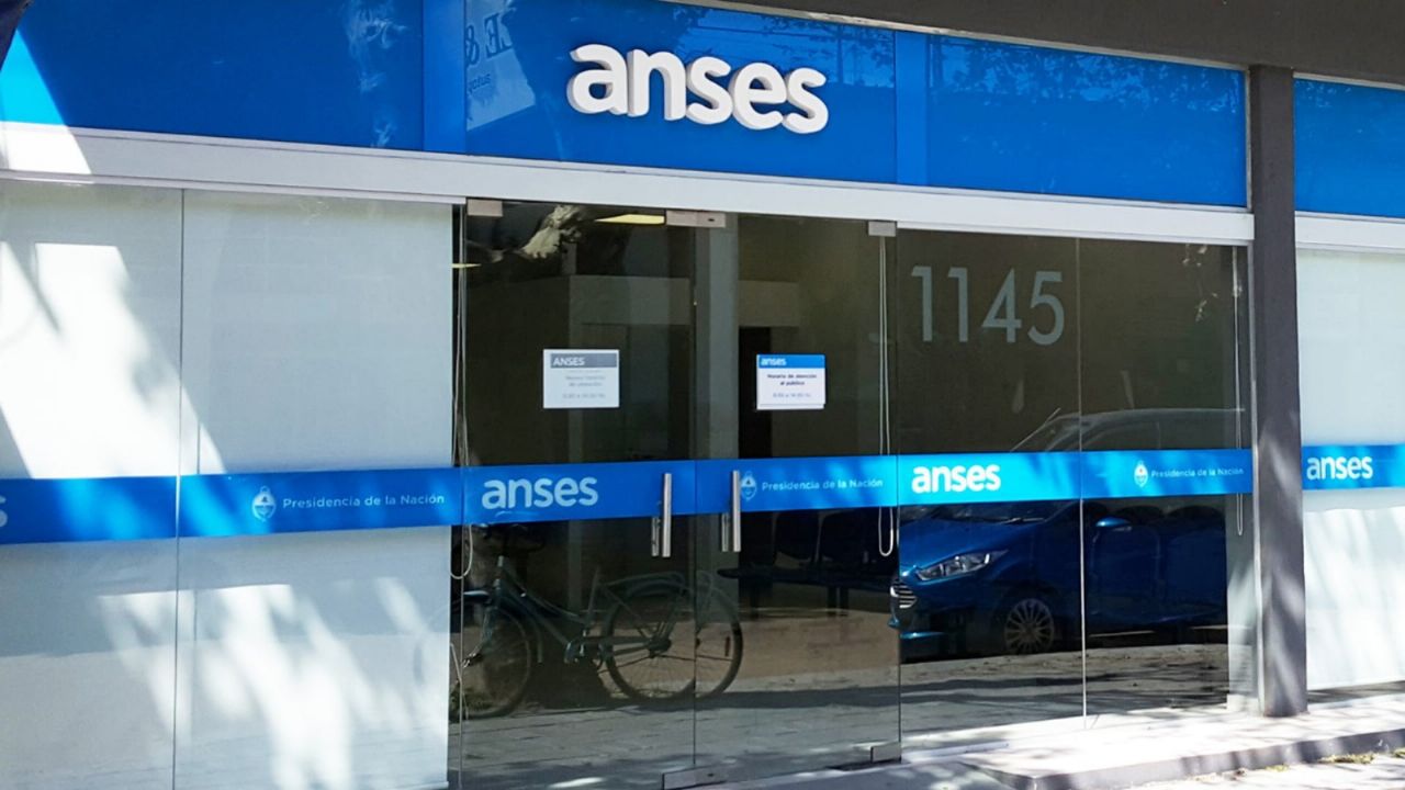 ANSES confirmed its payment schedule for May