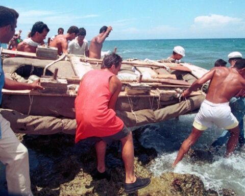 cubanos, Cuba, emigrantes, Estados Unidos, frontera