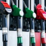 Colombia, with the third cheapest gasoline in Latin America