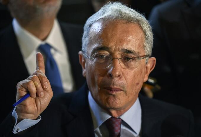 Constitutional Court ratifies Uribe's status as accused in process for witness tampering
