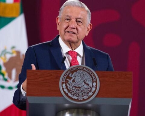Create the INEC and eliminate "pluris", the keys to AMLO's electoral reform