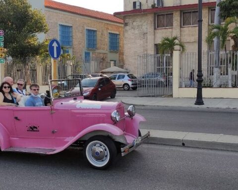 Cuba continues with lousy tourism data, unlike its neighbors