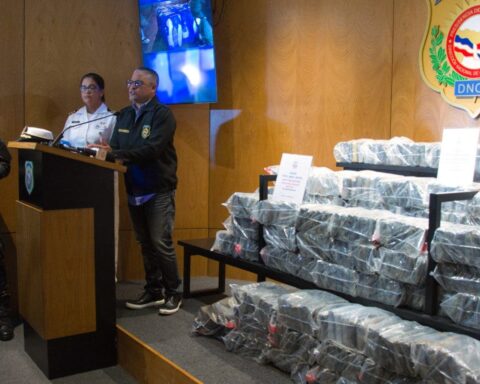 DNCD ocupa otro cargamento de droga superior a los 400 kilos