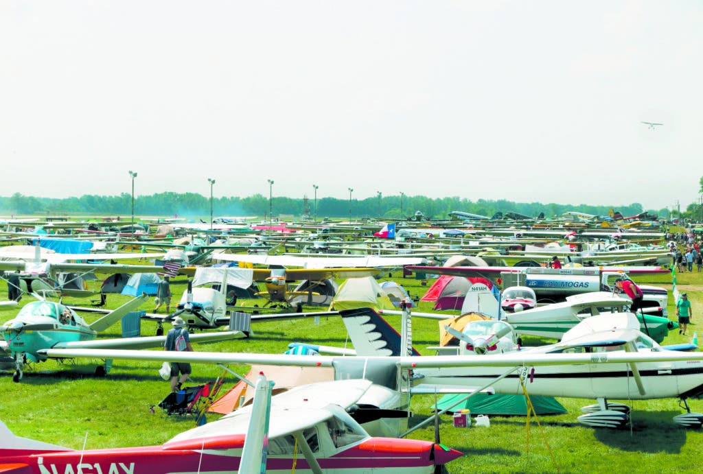 RD presenta oferta para atraer turismo de aviación privada internacional