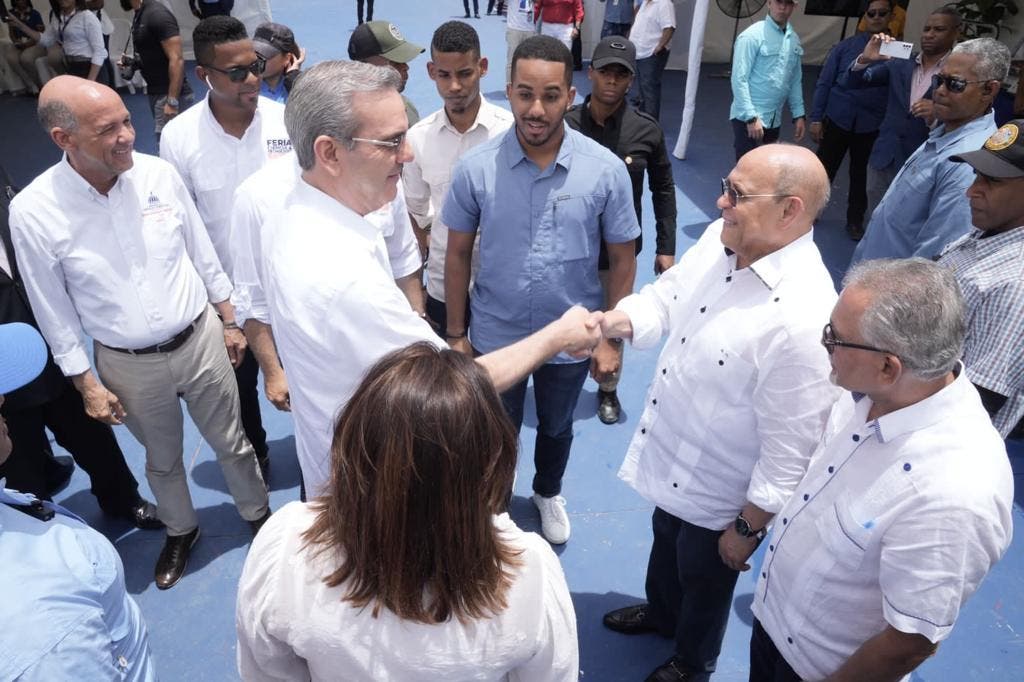 Director INFOTEP anuncia aporte de RD$2.2 millones para apoyar politécnico