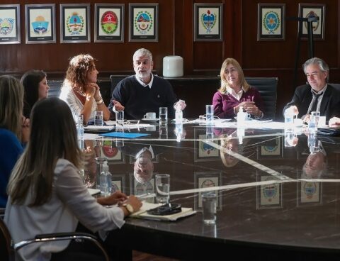 Domestic Trade articulates with Buenos Aires municipalities implementation of fruit basket