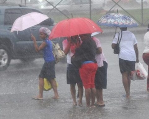 ¡No dejes el paraguas! Seguirán las lluvias