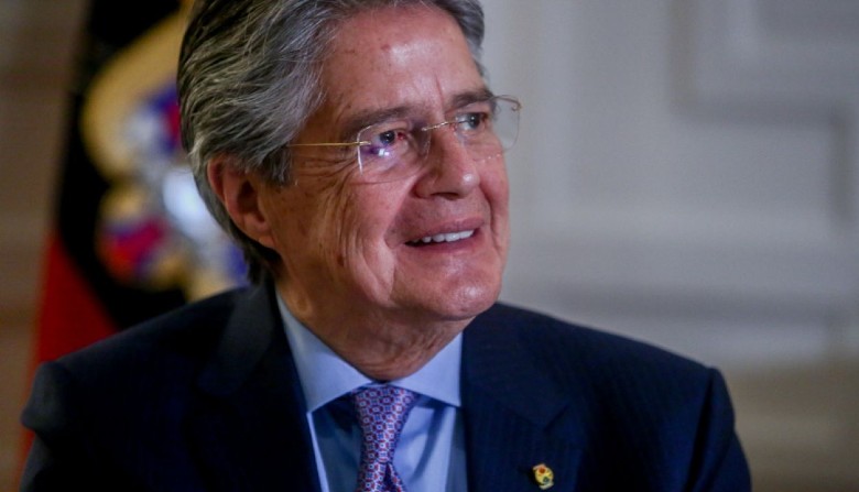 Ecuadorian President arrives in Uruguay and will propose creating a free trade zone in Latin America