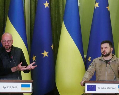 European Union will do "everything possible" so that Ukraine "wins the war"