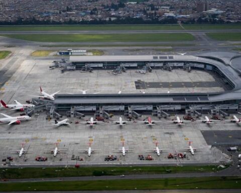 Eye: they announce delays of more than two hours in 120 flights in Bogotá