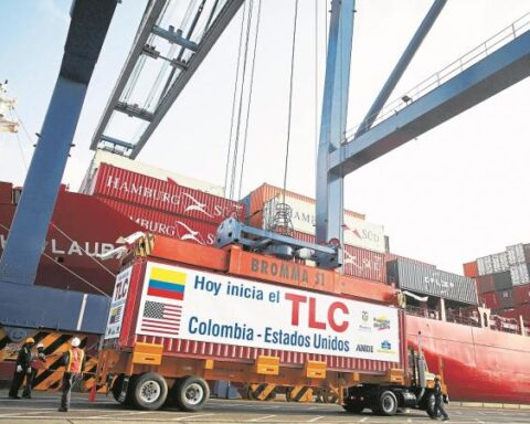 FTA with the US totals US$127 billion in ten years