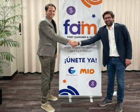 Font Gamundi y MIO, una alianza para  pagos digitales en los colmados
