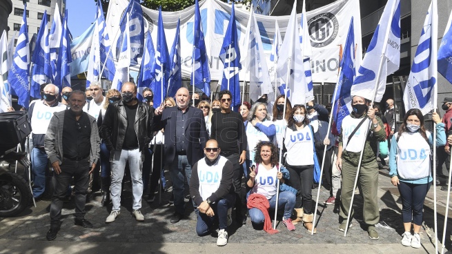 For the unions, the new Buenos Aires Teaching Statute is a "labour reform"