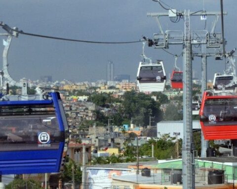 Desde hoy el Teleférico estará fuera de servicio por mantenimiento; Pasajeros se trasladarán en OMSA