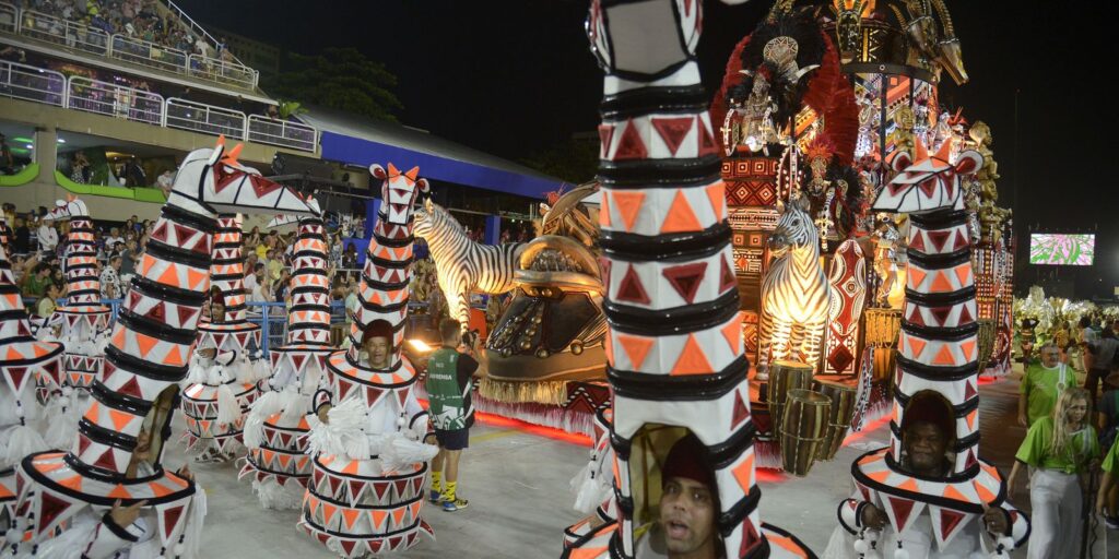 Grupo Especial returns to Sapucaí after two years without Carnival