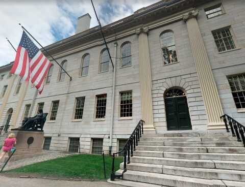 Harvard: $100 million to compensate descendants of slaves