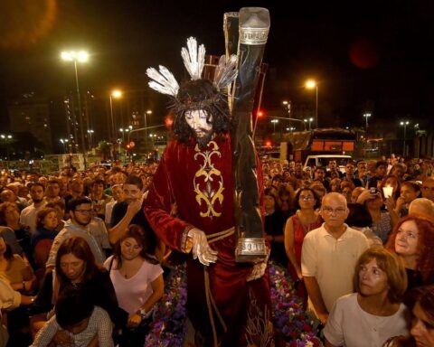 Holy Week: the City will have its traditional Stations of the Cross on Avenida de Mayo