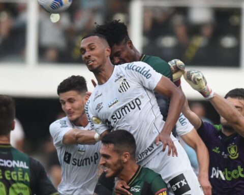 In Vila Belmiro, Santos and América-MG are fighting for the Brazilian