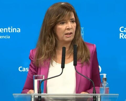 In the midst of the controversy over the Judicial Council, the Government criticized the Supreme Court