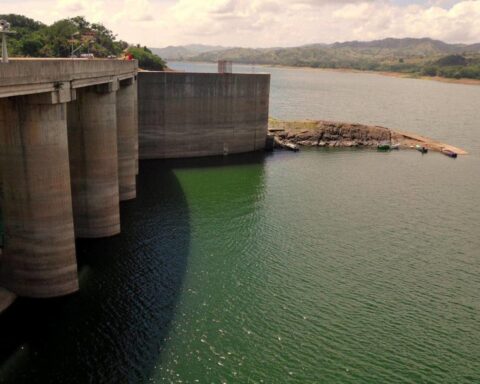 Indhri confirma presas pueden seguir recibiendo lluvias caídas