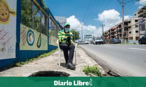 José Boquete warns walking through the Republic of Colombia