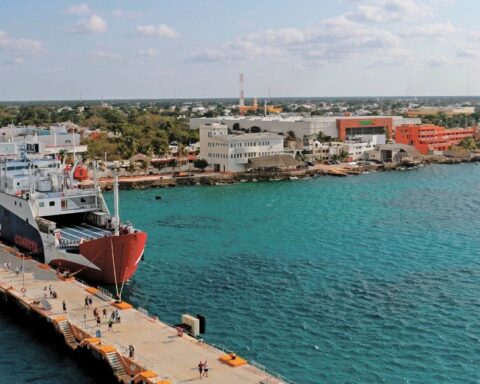 Judge stops the construction of a fourth cruise ship dock in Cozumel