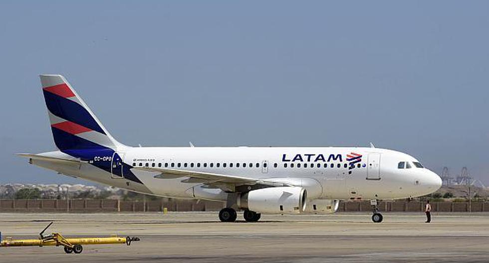 Latam offers changes and refunds of air tickets for today, as a result of the curfew