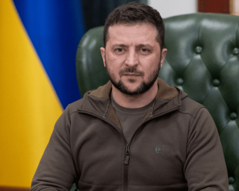 Lights and shadows of President Zelensky