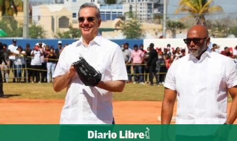 Luis Abinader visits Santo Domingo Este