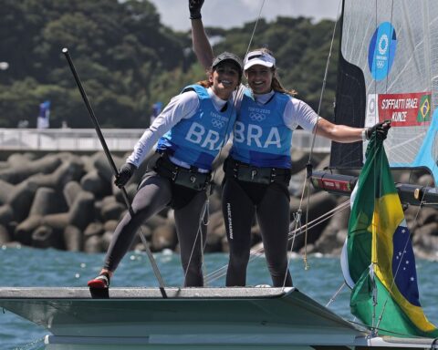 Martine Grael and Kahena Kunze are runners-up in the Princess Sofia Trophy