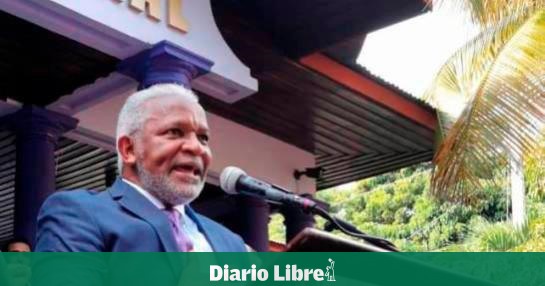 Melanio Paredes says achievements exhibited by the PRM are fictitious