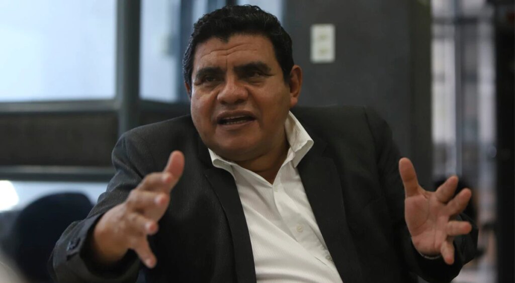 Miguel Bartra, former mayor of Chiclayo: "The problems have worsened and there is no light at the end of the tunnel"