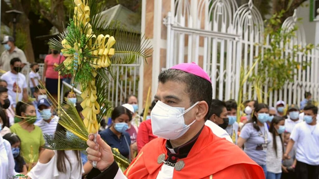 Monsignor Álvarez: "Advance Nicaragua with the passion of your exiled, imprisoned, poor children"