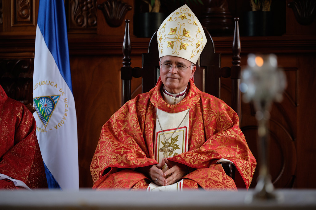 Monsignor Báez: «God will resurrect the crucified peoples»
