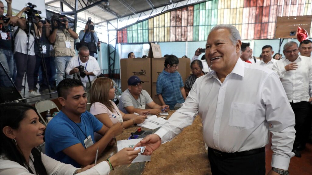 Nicaragua grants nationality to daughter of former Salvadoran president