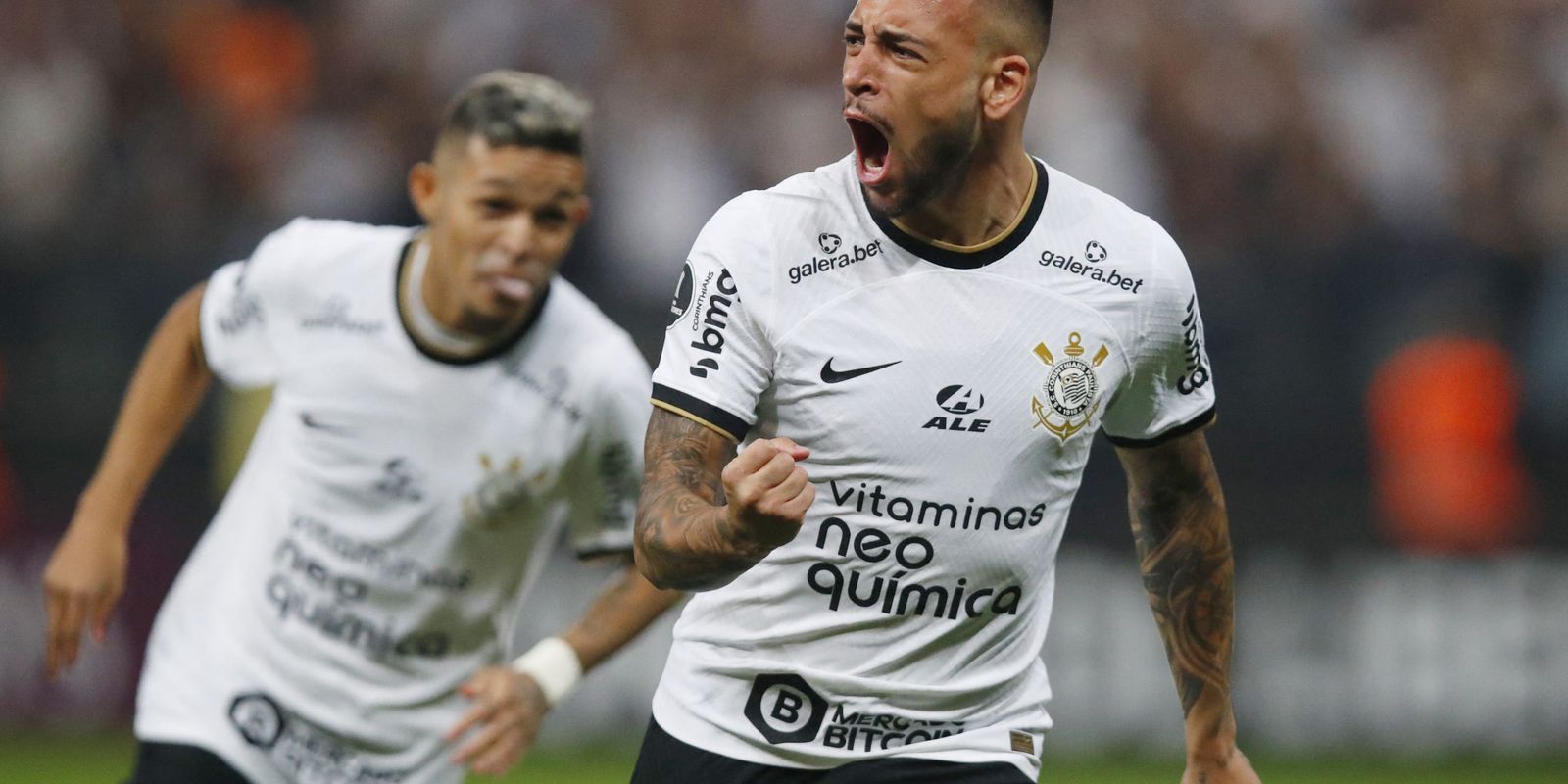 On Maycon night, Corinthians wins Boca in Libertadores