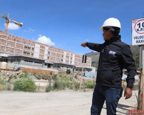 Only 20 workers are at Zacarías Correa Valdivia Hospital in Huancavelica