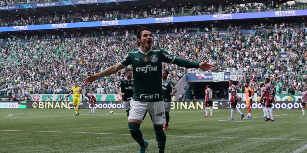 Palmeiras runs over São Paulo, turns into a confrontation and takes the São Paulo title