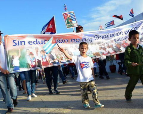 “¡Pioneros por el comunismo! ¡Nos vamos pa’ Nicaragua!”