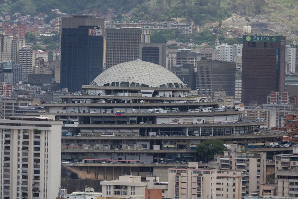 Sebin libertó a un séptimo vigilante de la Embajada de España en Caracas