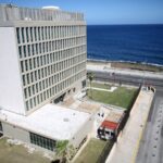 Edificio de la Embajada de Estados Unidos en La Habana. Foto: Archivo