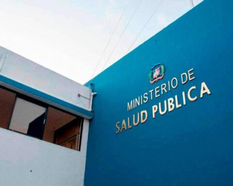 Salud Pública reporta 49 nuevos casos por COVID-19