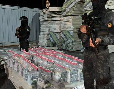 R. Dominican confiscates 1.4 tons of cocaine sent from La Guajira