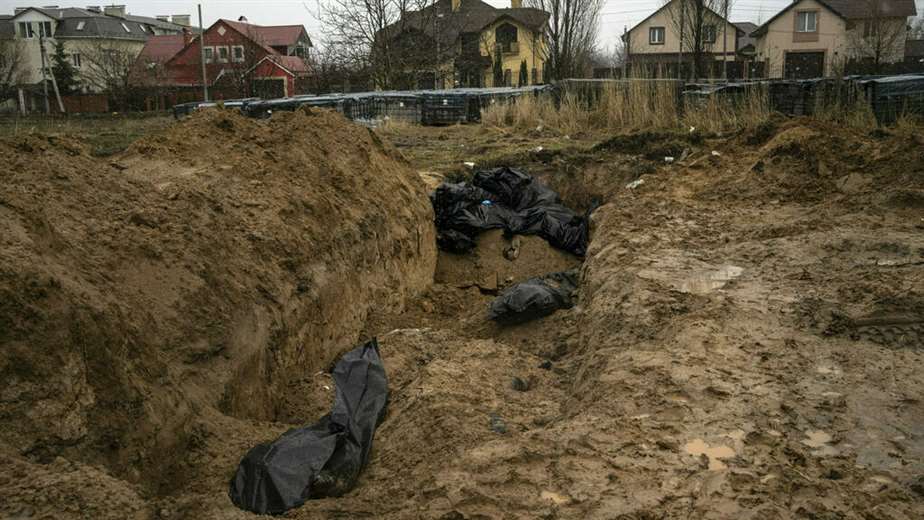 RFI in Bucha (Ukraine): 'I saw children aged 4 and 10, burned alive with their mothers'