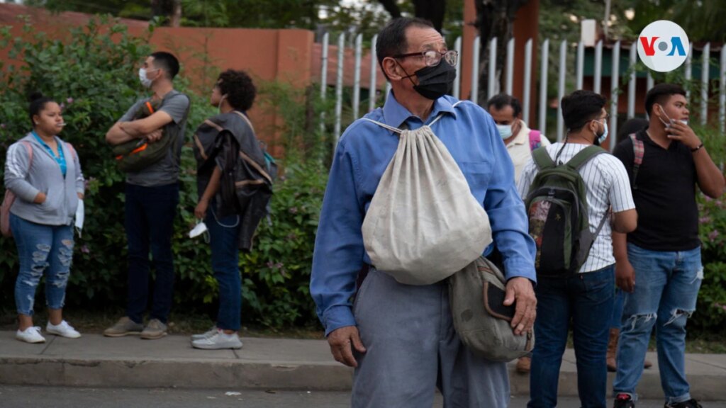 Rise in sending remittances from Nicaraguans reflects migration and "brain drain"