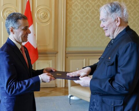 Roy Chaderton delivered credentials to the Government of Switzerland